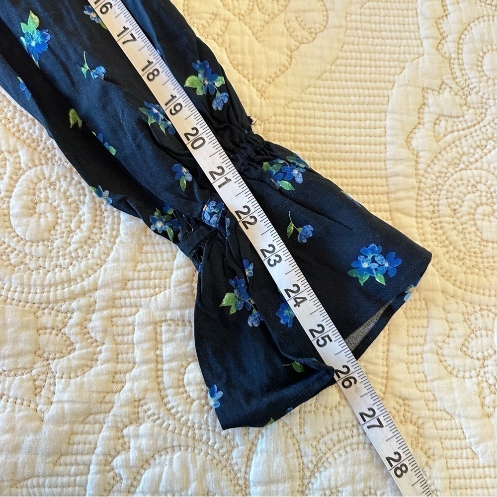NWT peasant floral ruffle long sleeve blouse by WeWoreWhat women’s small - Picture 9 of 12